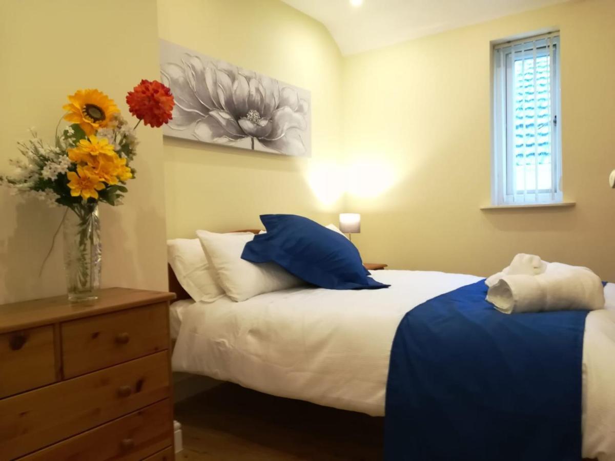 Bright, Modern 1 Bedroom Apartment, Uplands, スウォンジー エクステリア 写真
